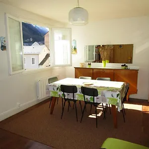  Appartement Cauterets, 3 Pièces, 6 Personnes - Fr-1-234-208